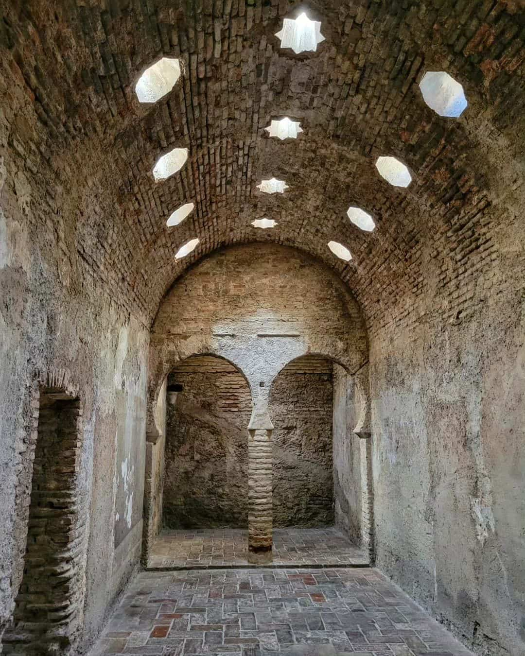 Arab Baths Carrera del Darro, Granada