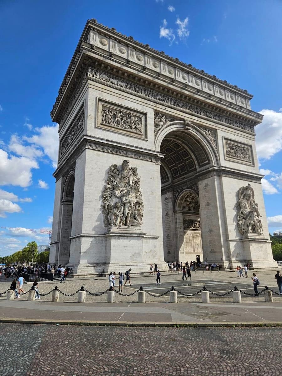 Arc de Triomphe