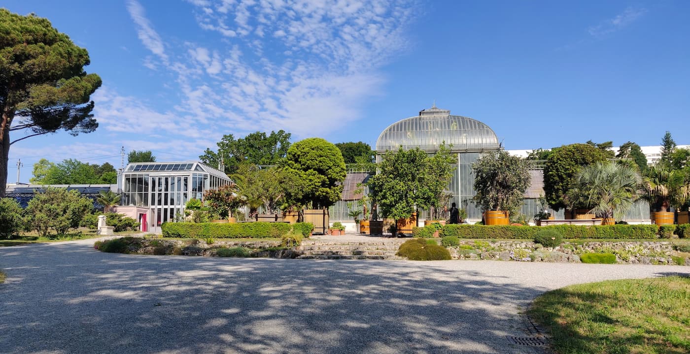 Botanical Gardens and Conservatory