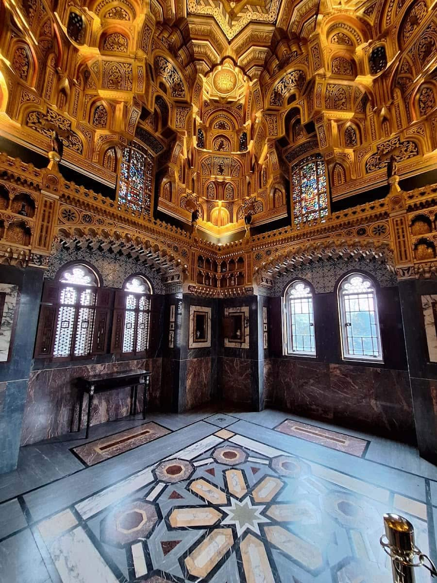 Cardiff Castle, Cardiff