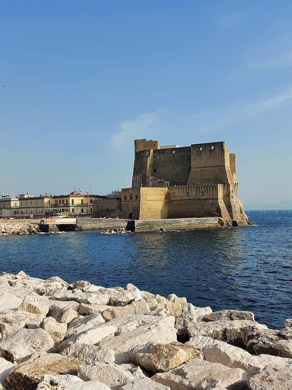 Castel dell'Ovo, Italy