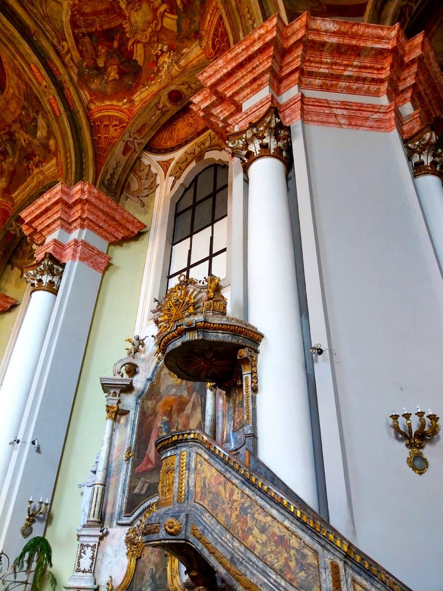 Church of Anthony of Padua, Eger