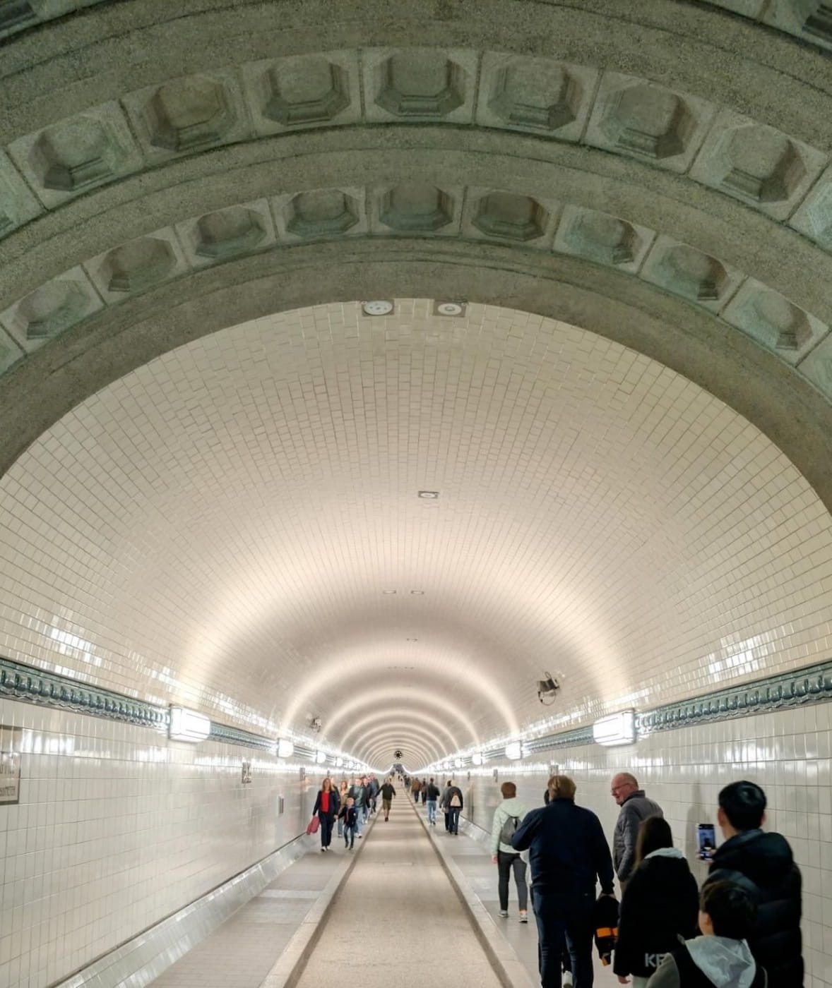 Elbtunnel, Hamburg