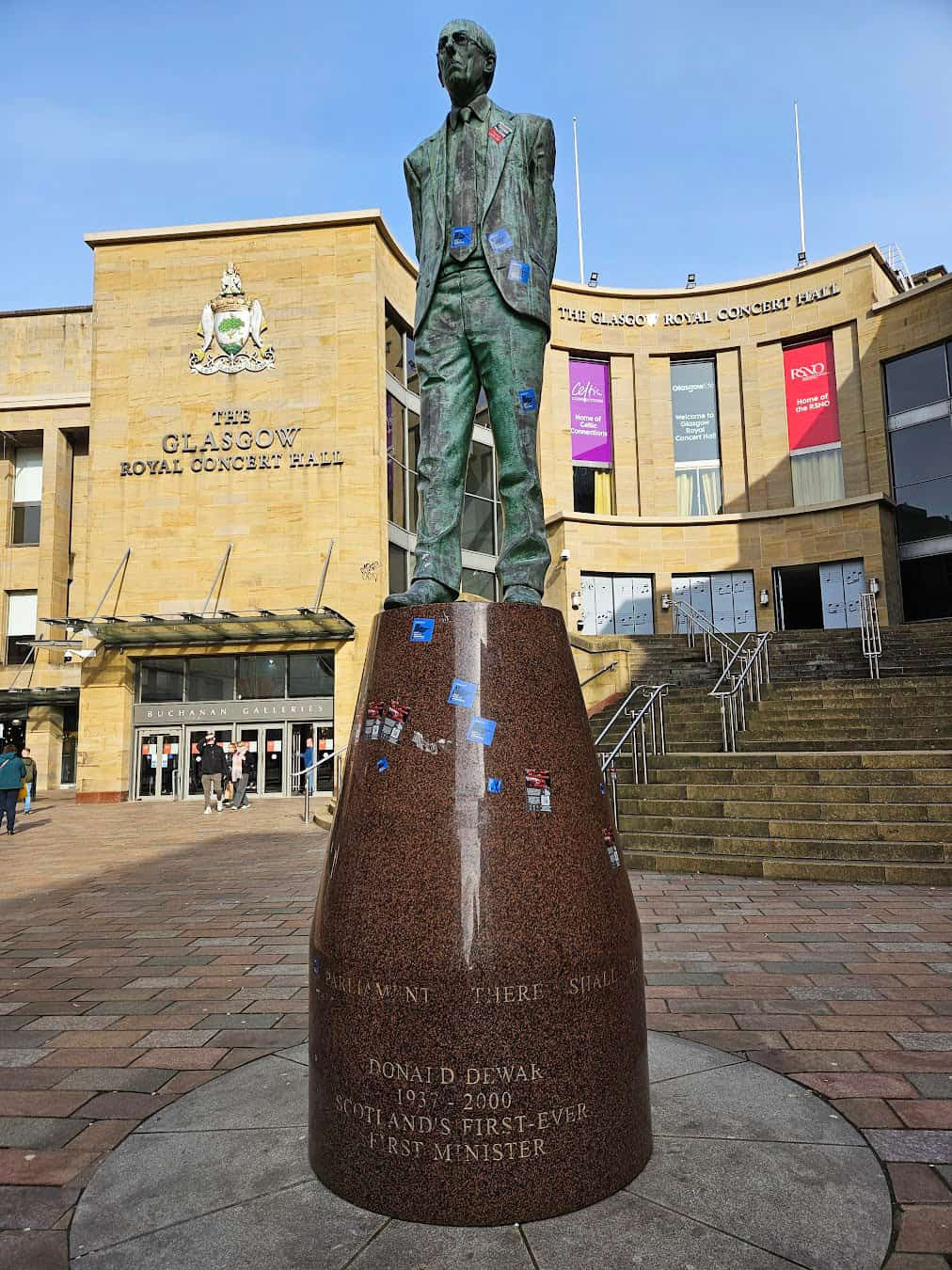 Glasgow Royal Concert Hall Statue