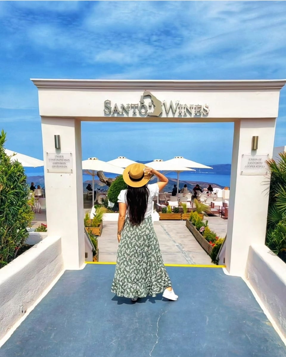 Santo Wines, Thira