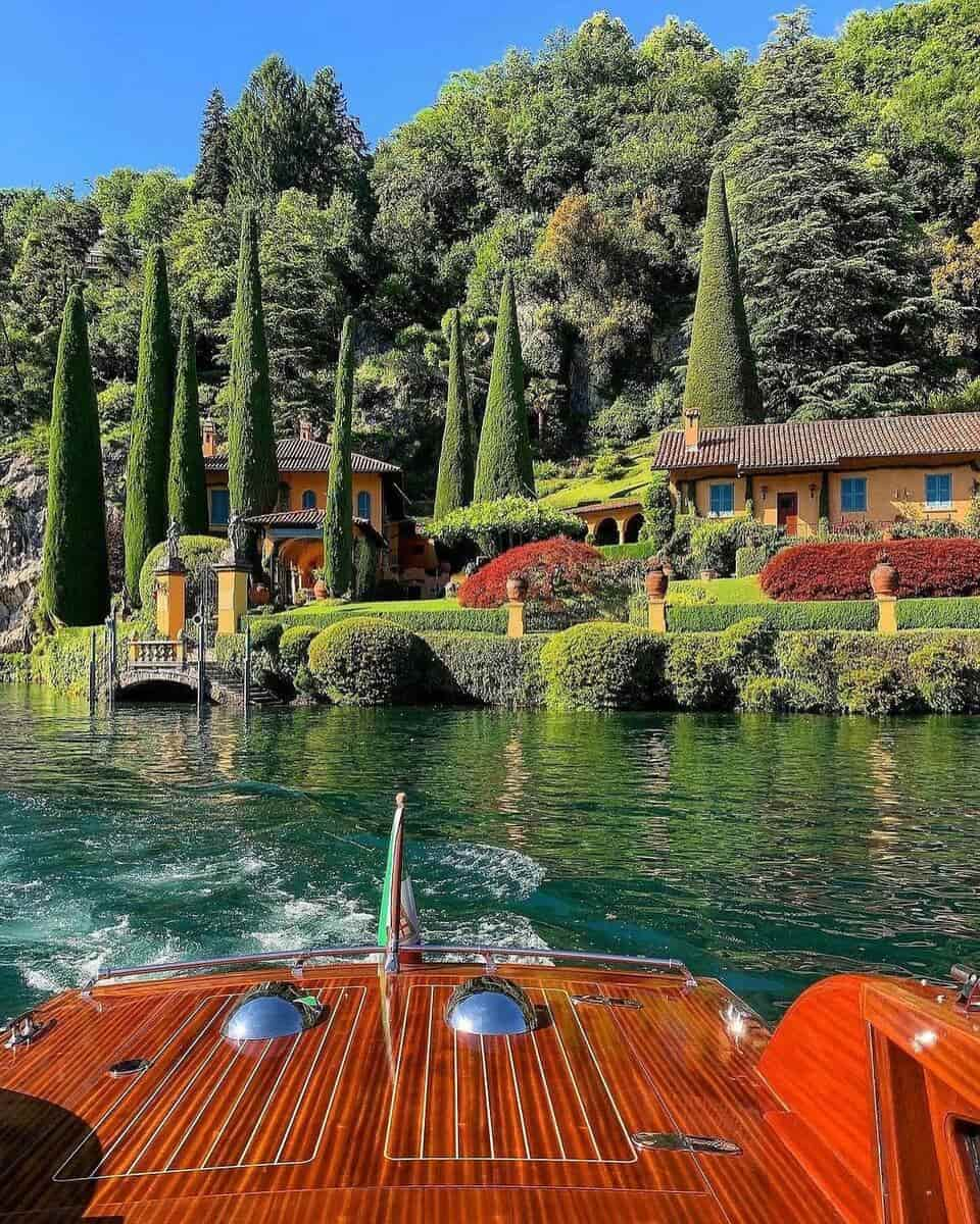 Tour of Lake Como, Como