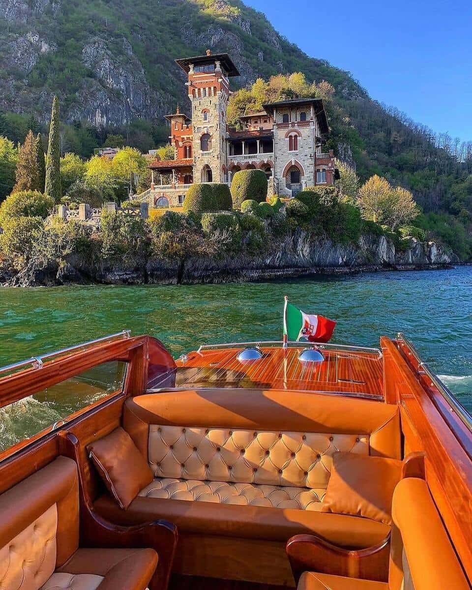 Tour of Lake Como, Como