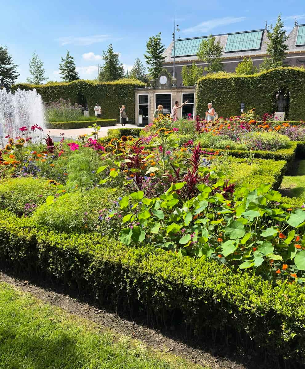 Amsterdam, Rijksmuseum Garden