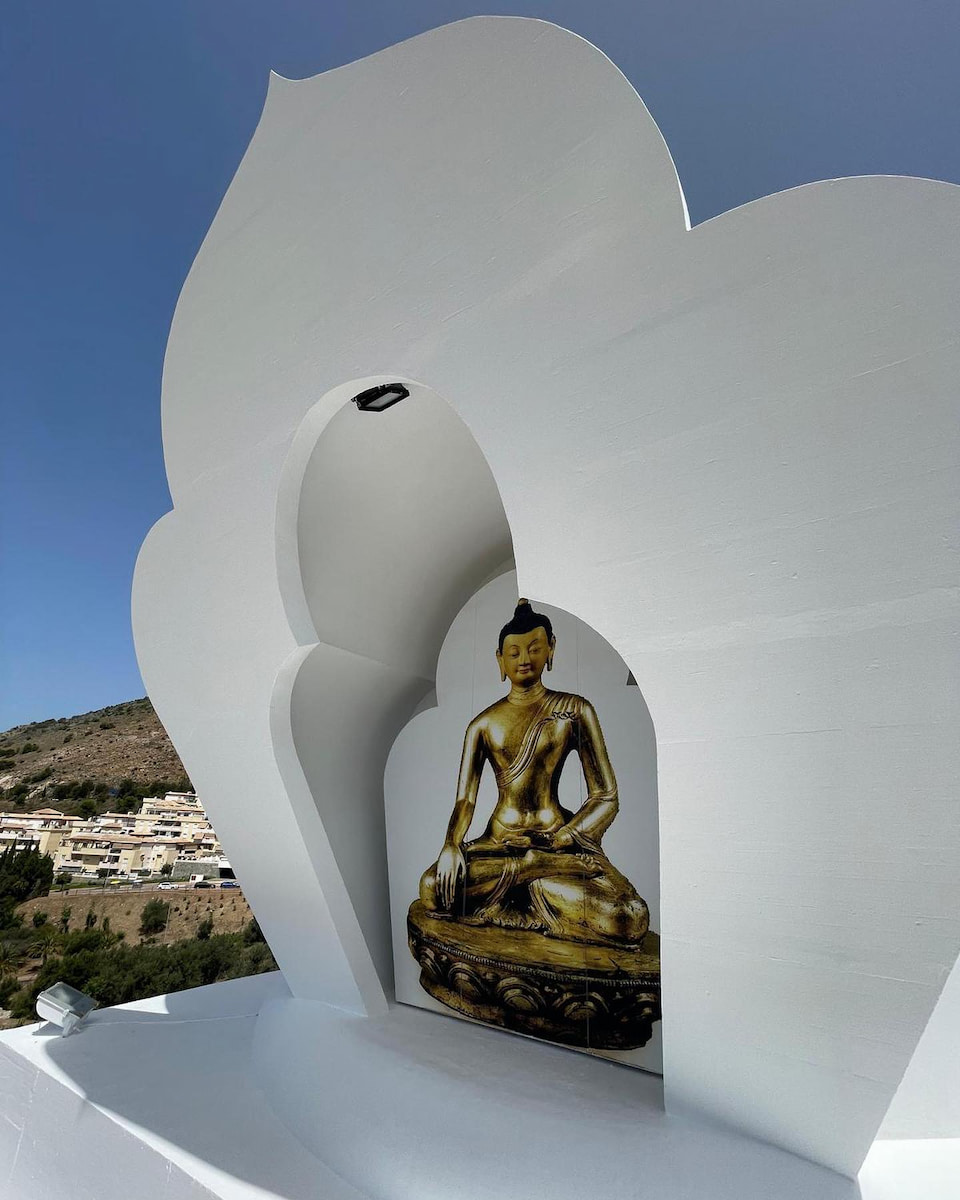 Benalmadena: Buddhist Stupa