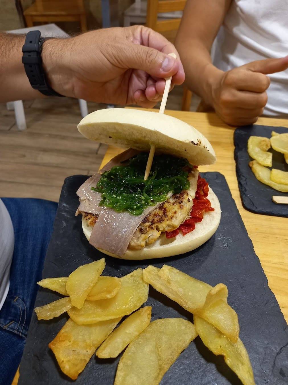 Burger, Spain