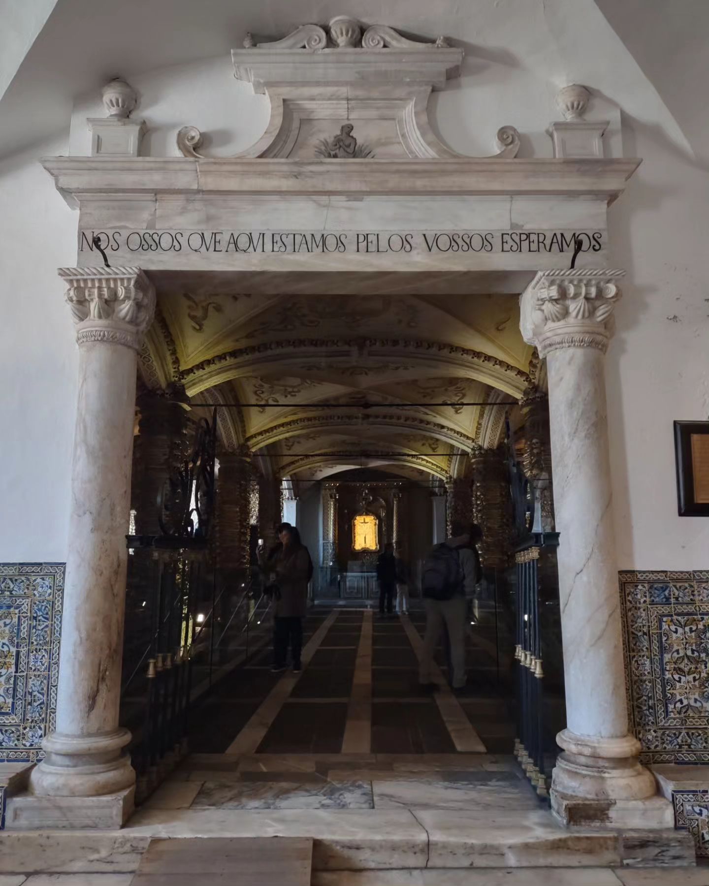 Faro: Capela dos Ossos