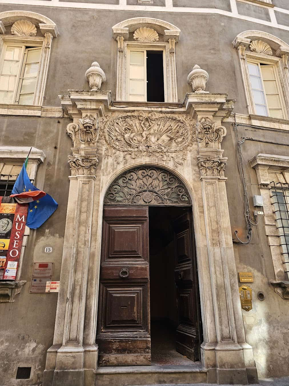 Domus Romana Entrance, Lucca