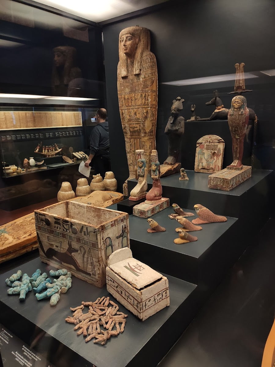 Egyptian sculptures, Gregorian Egyptian Museum