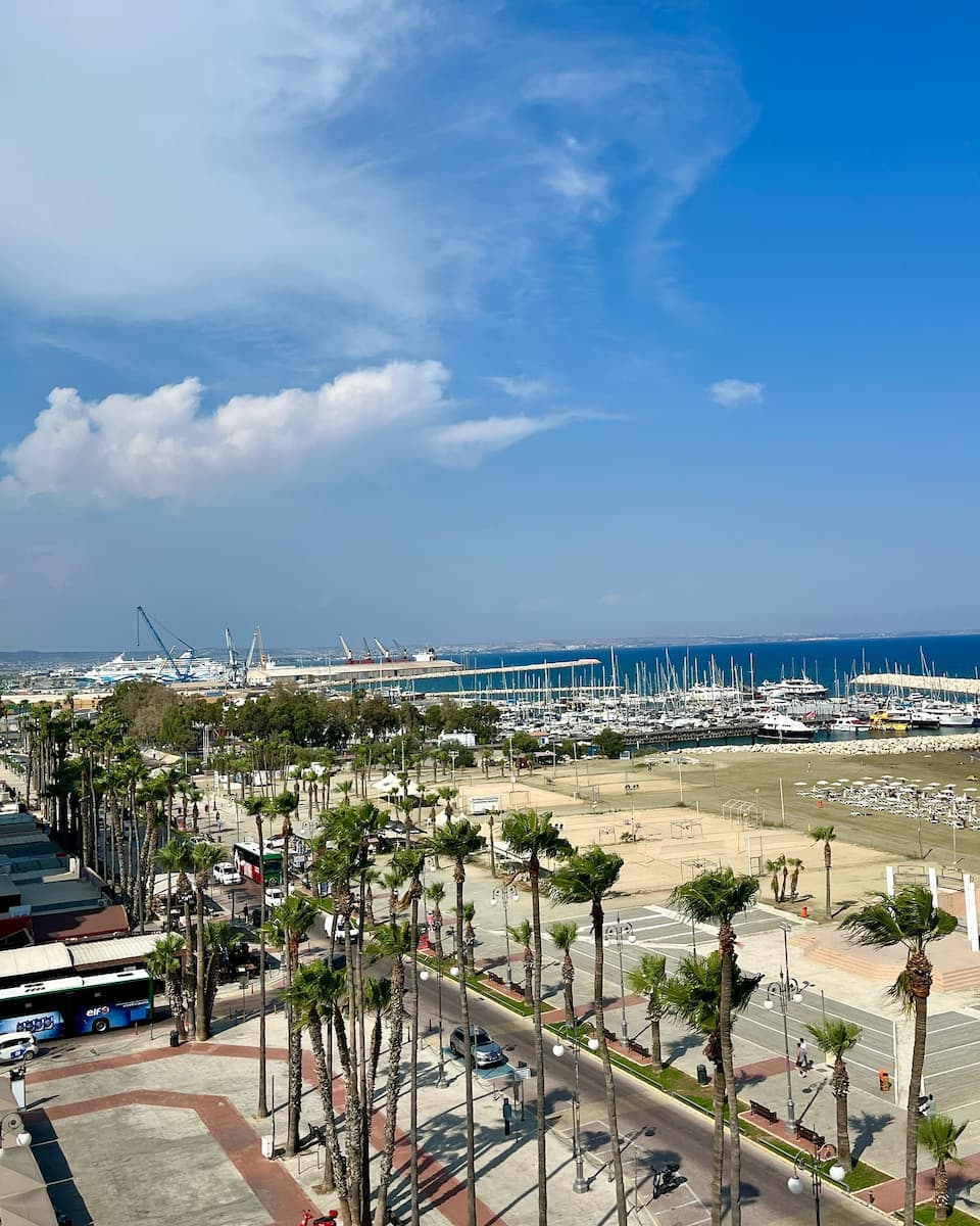 Finikoudes Beach, Larnaca