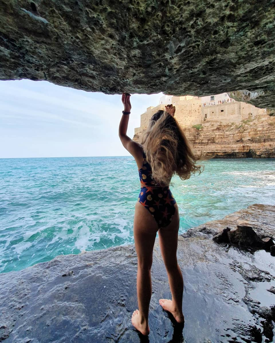 Grotta Piana, Puglia