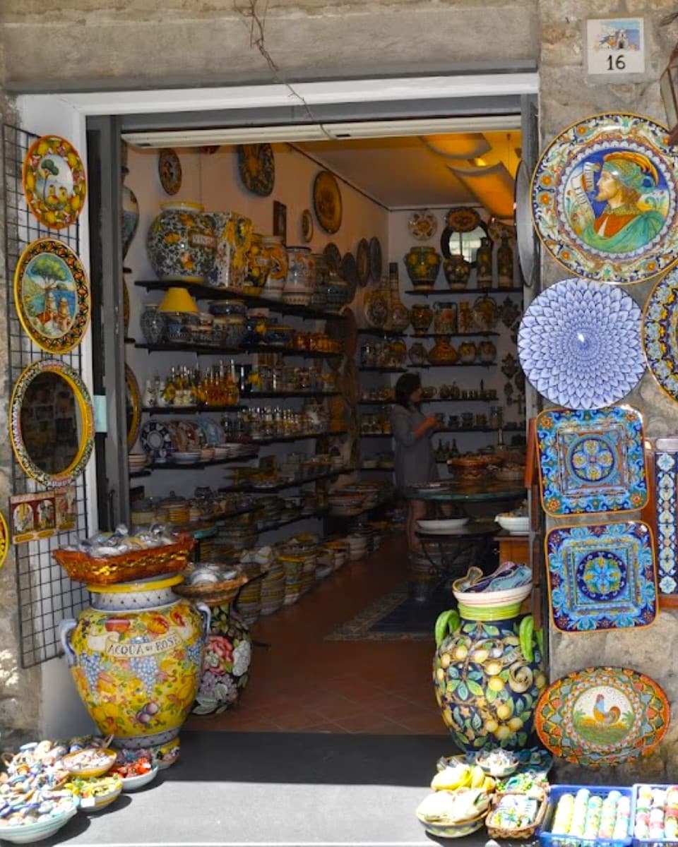 Handcrafted ceramics, Ravello