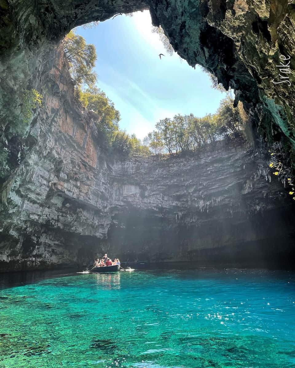 Kefalonia: Caves and Underground Lakes