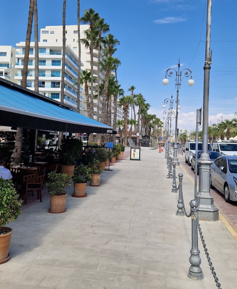 Kimonos Square, Larnaca