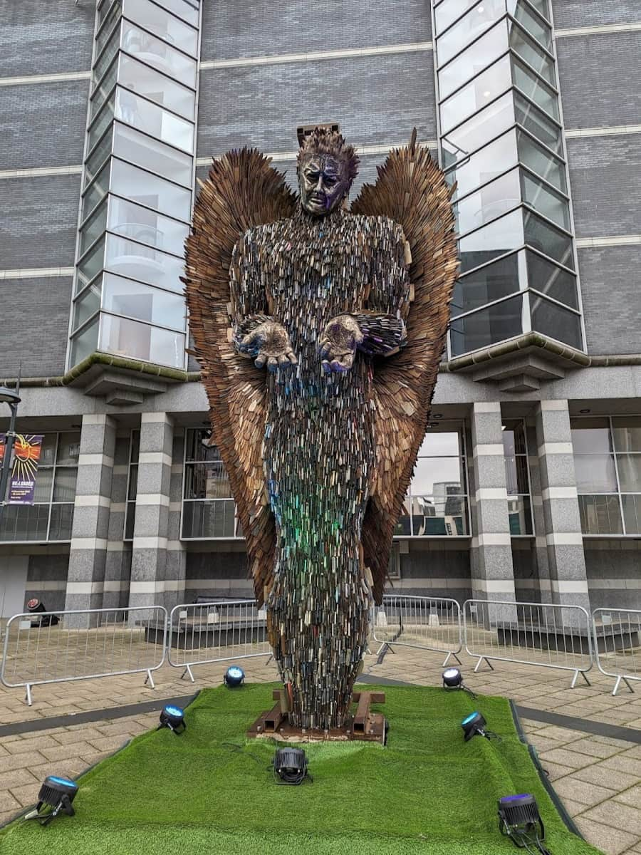 Knife Angel, Leeds