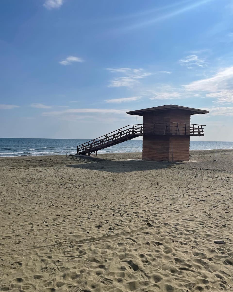 Mackenzie Beach, Larnaca