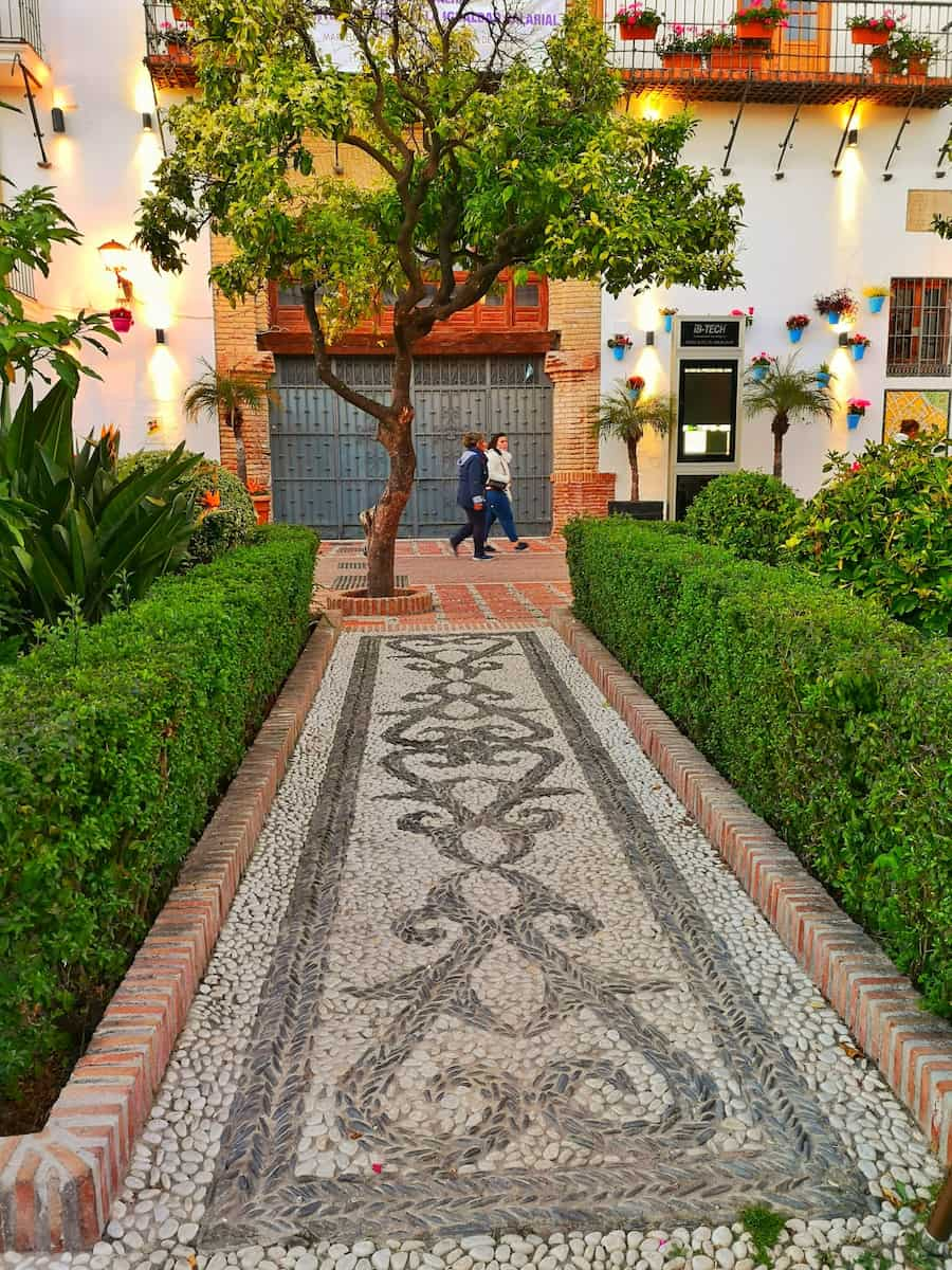 Marbella, Plaza de los Naranjos