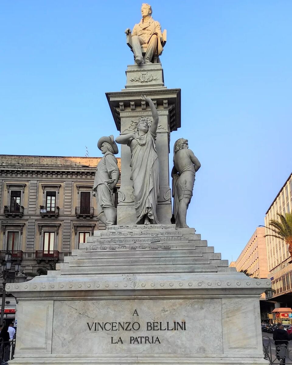 Piazza Stesicoro, Catania