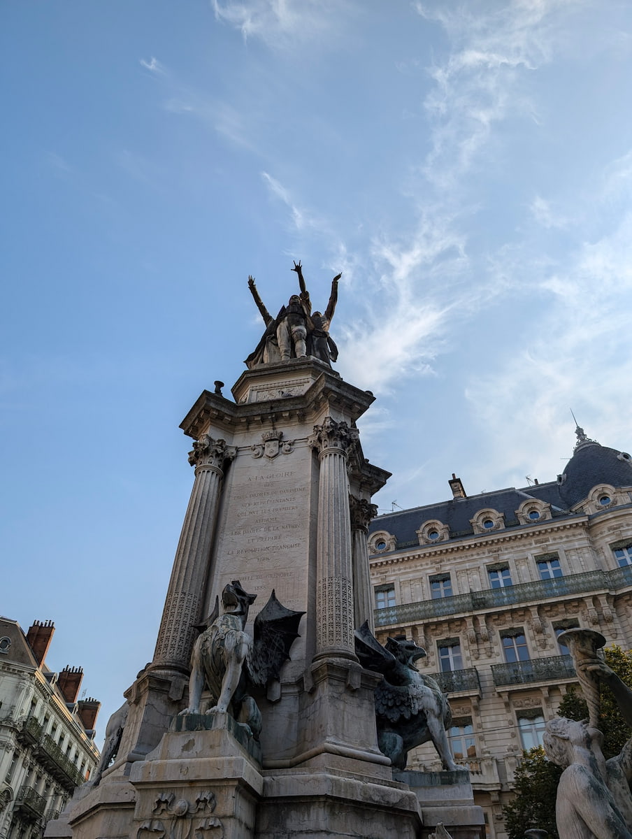 Place Notre-Dame Grenoble