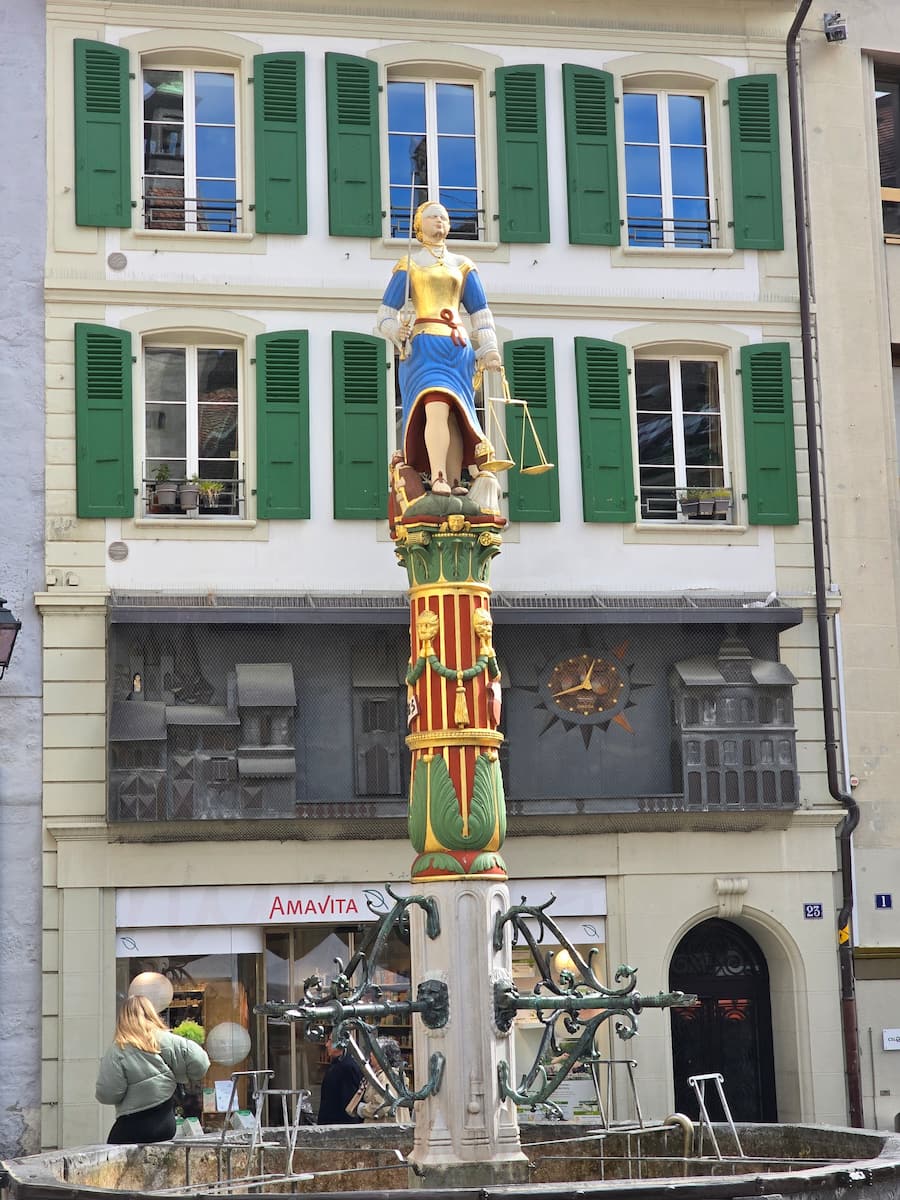 Place de la Palud Clock Show Lausanne