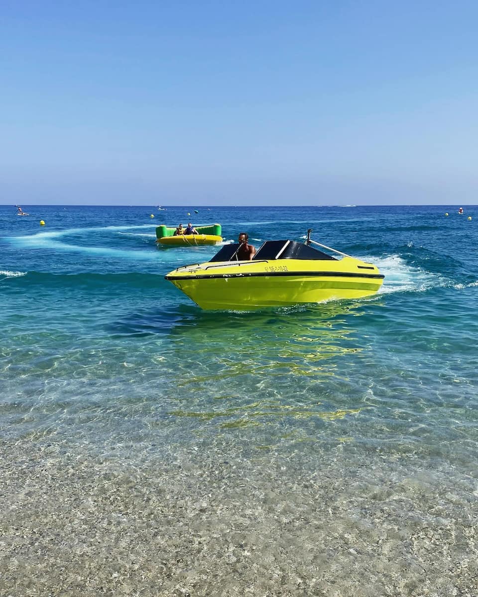 Summer Beach Life, Spain