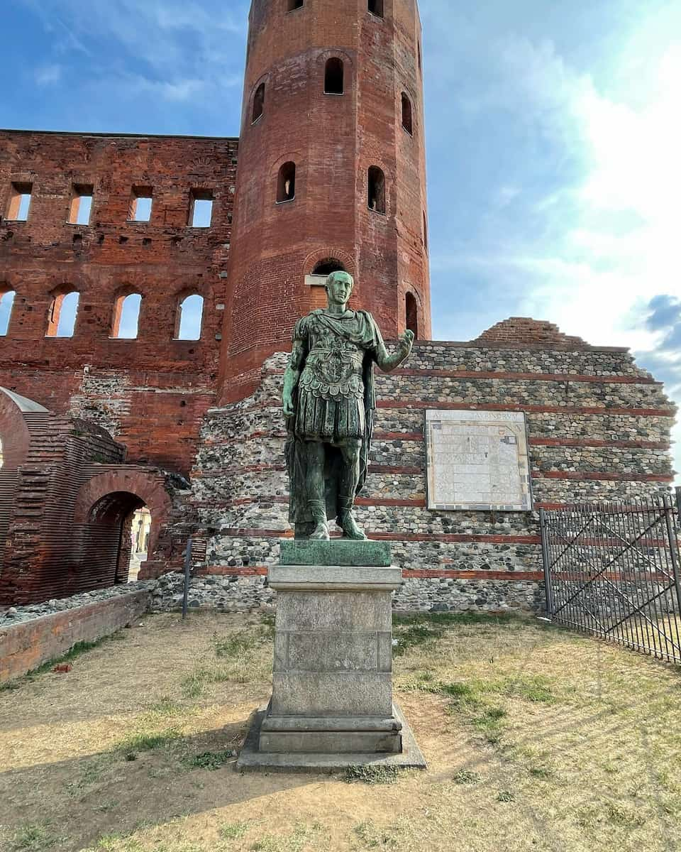 Turin, Porta Palatina