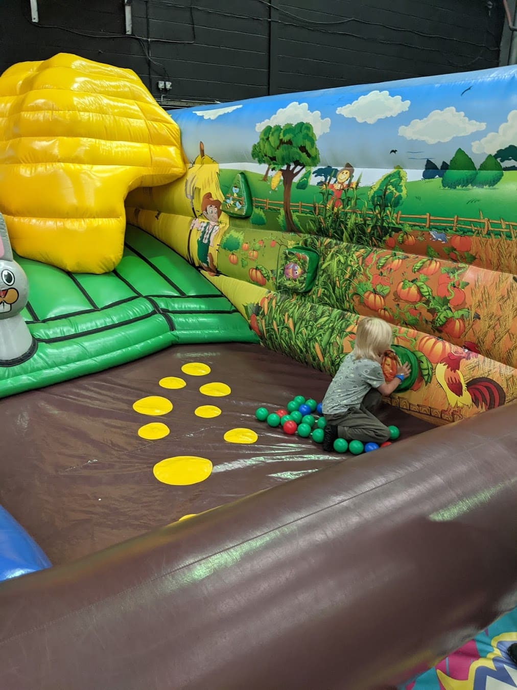 Wacky World Inflatable Park Inflatable Trampoline, Preston