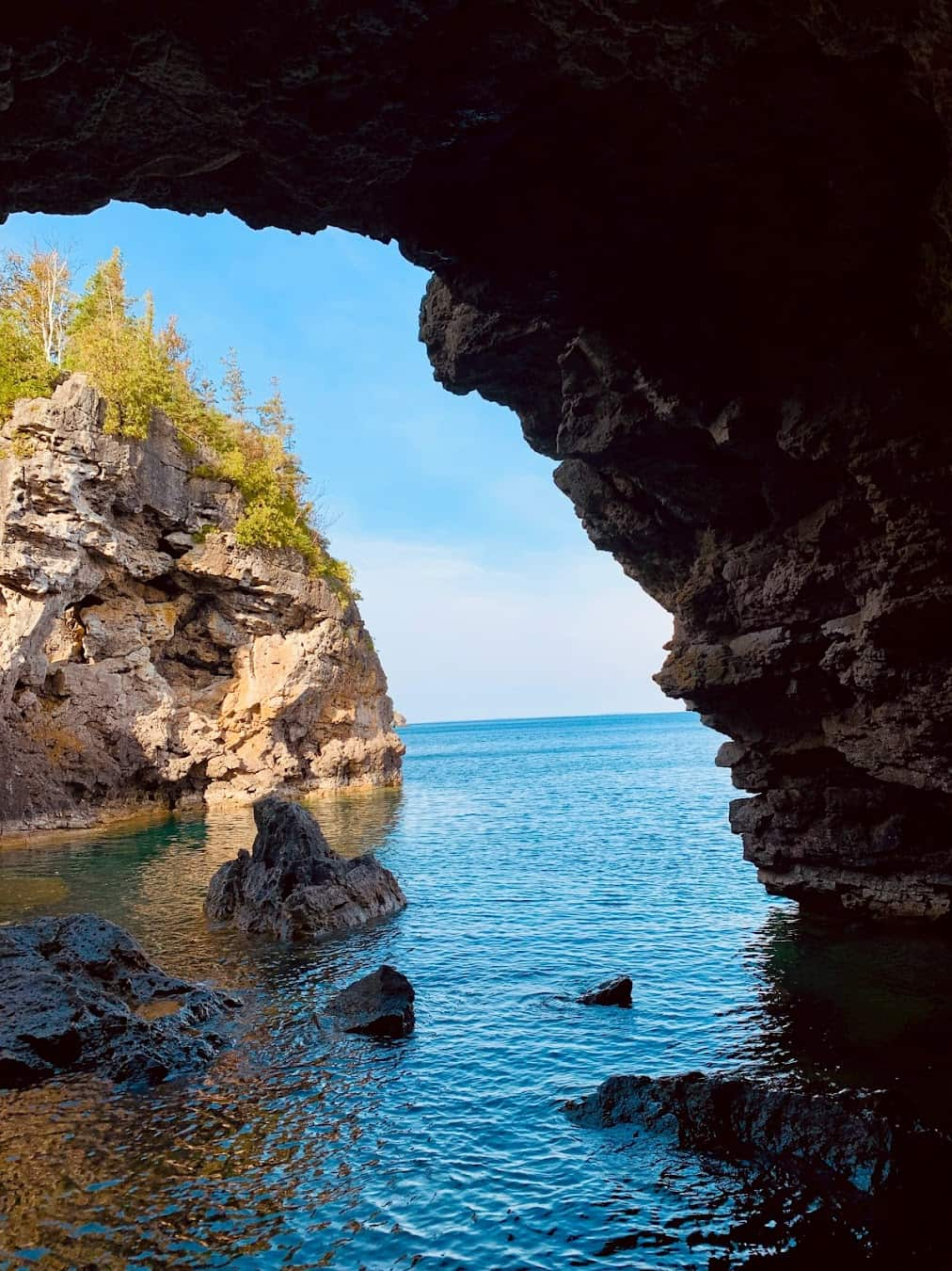 Grotto Sea Cave, Canada