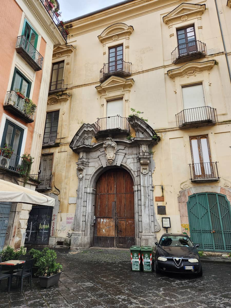 Largo Campo Salerno