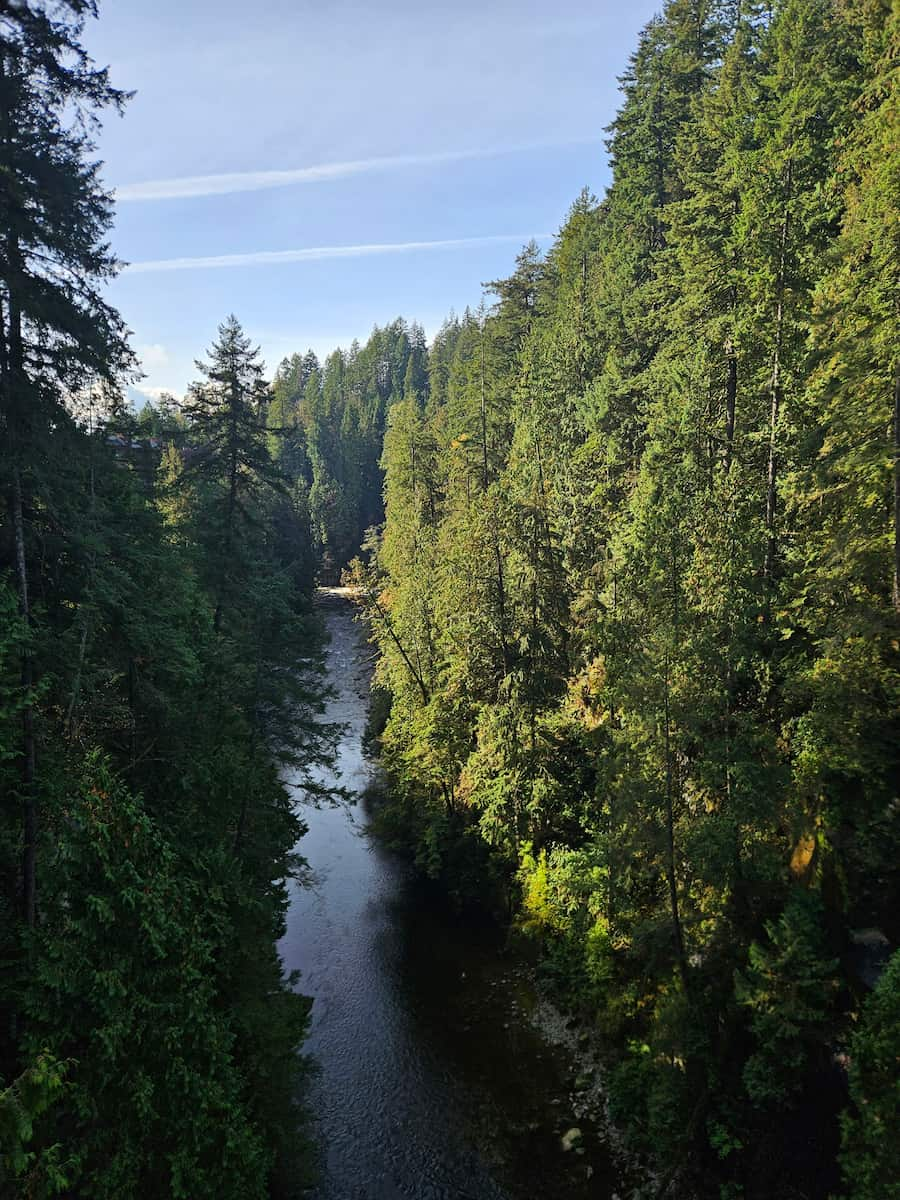 North Vancouver, Capilano Suspension Bridge