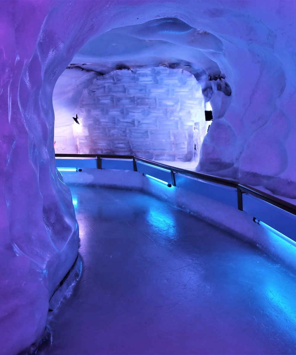 Zurich, Glacier Cave