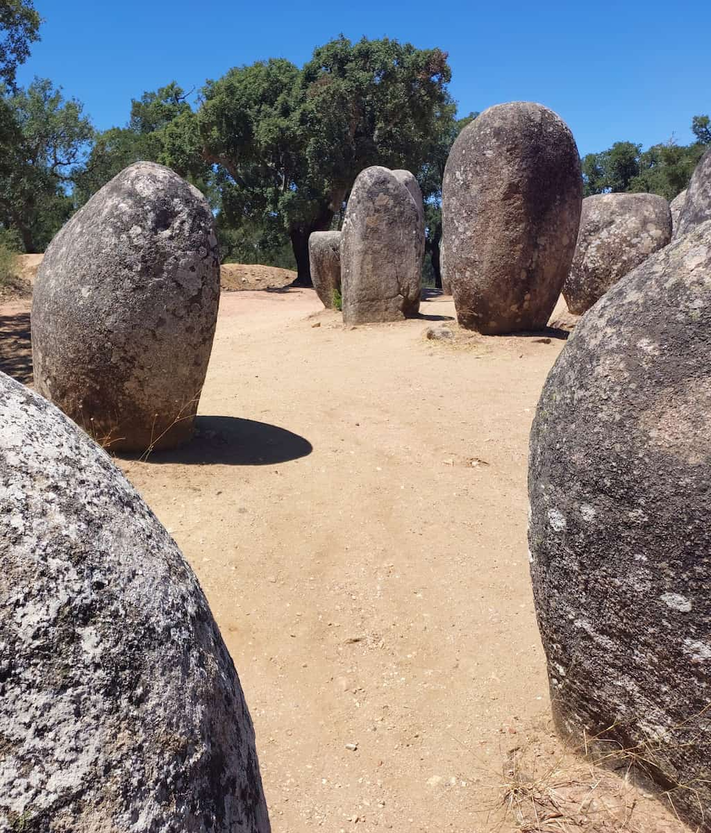 Almendres Cromlech Evora