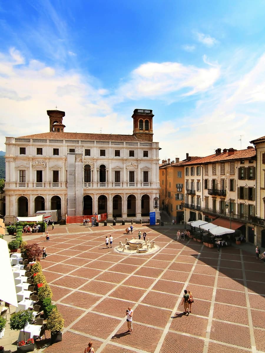 Piazza Vecchia, Bergamo