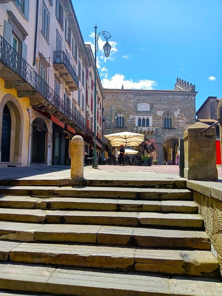 Piazza Vecchia, Bergamo