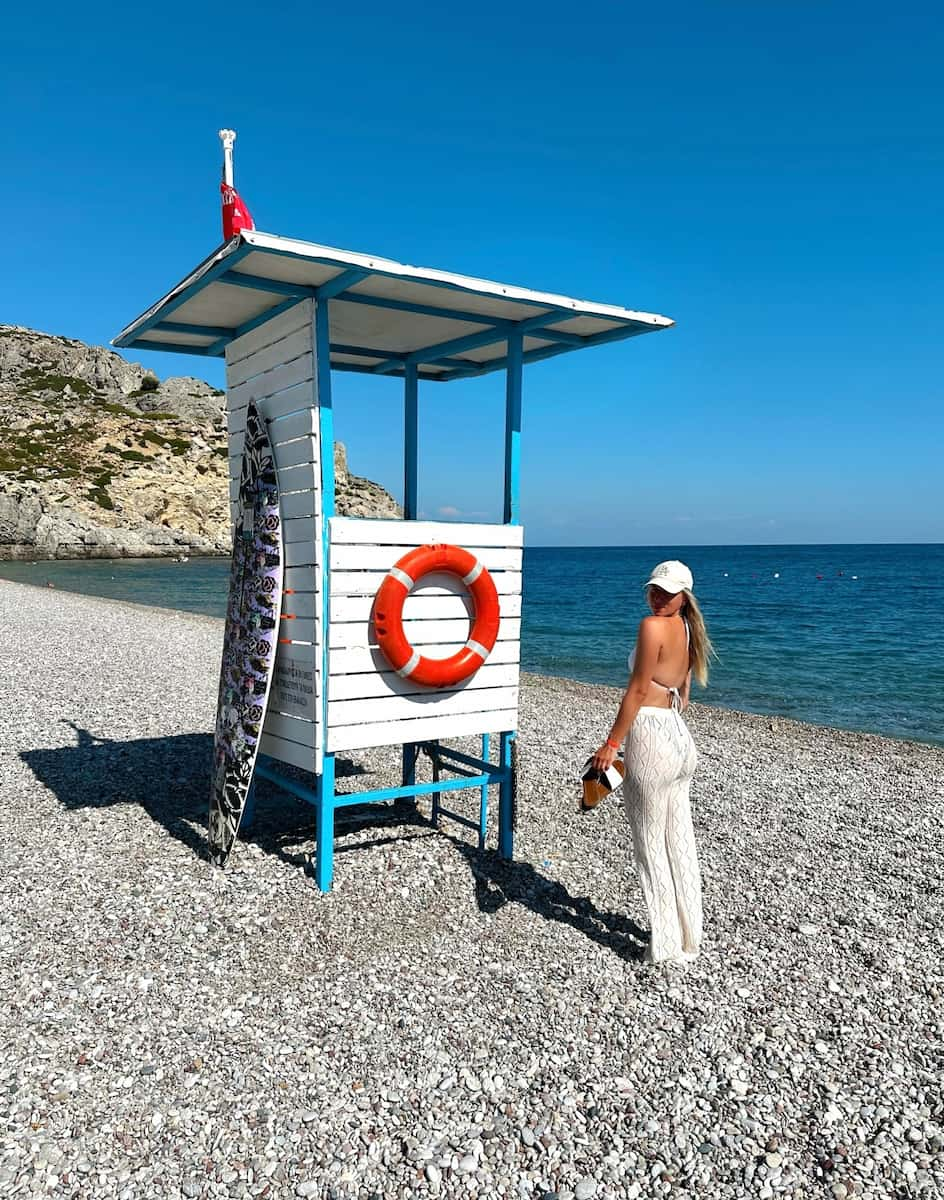 Traganou Beach, Falikari