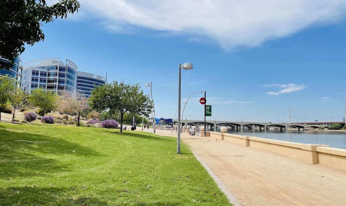 Tempe Town Lake promenade Tempe Town Lake promenade