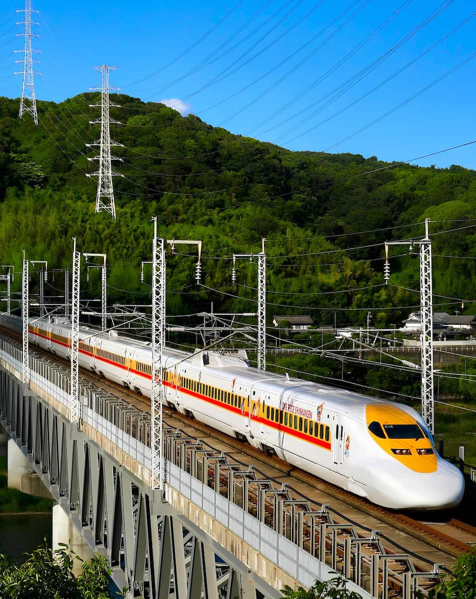 Shinkansen Bullet Train, Japan Shinkansen Bullet Train, Japan